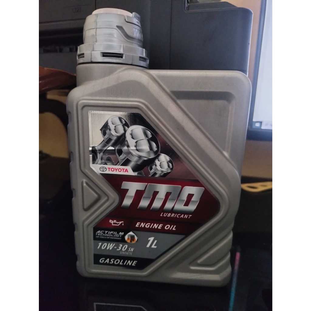 OLI MESIN TOYOTA TMO 10W-30 1L