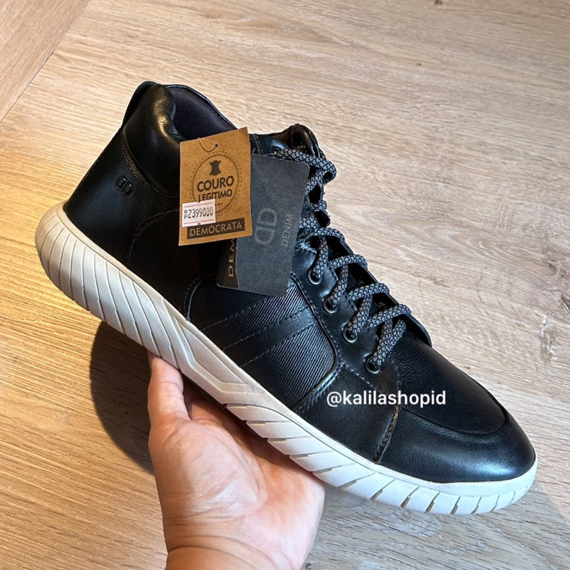 Sepatu Sneakers Pria Democrata Storm Original (Ready Stock)