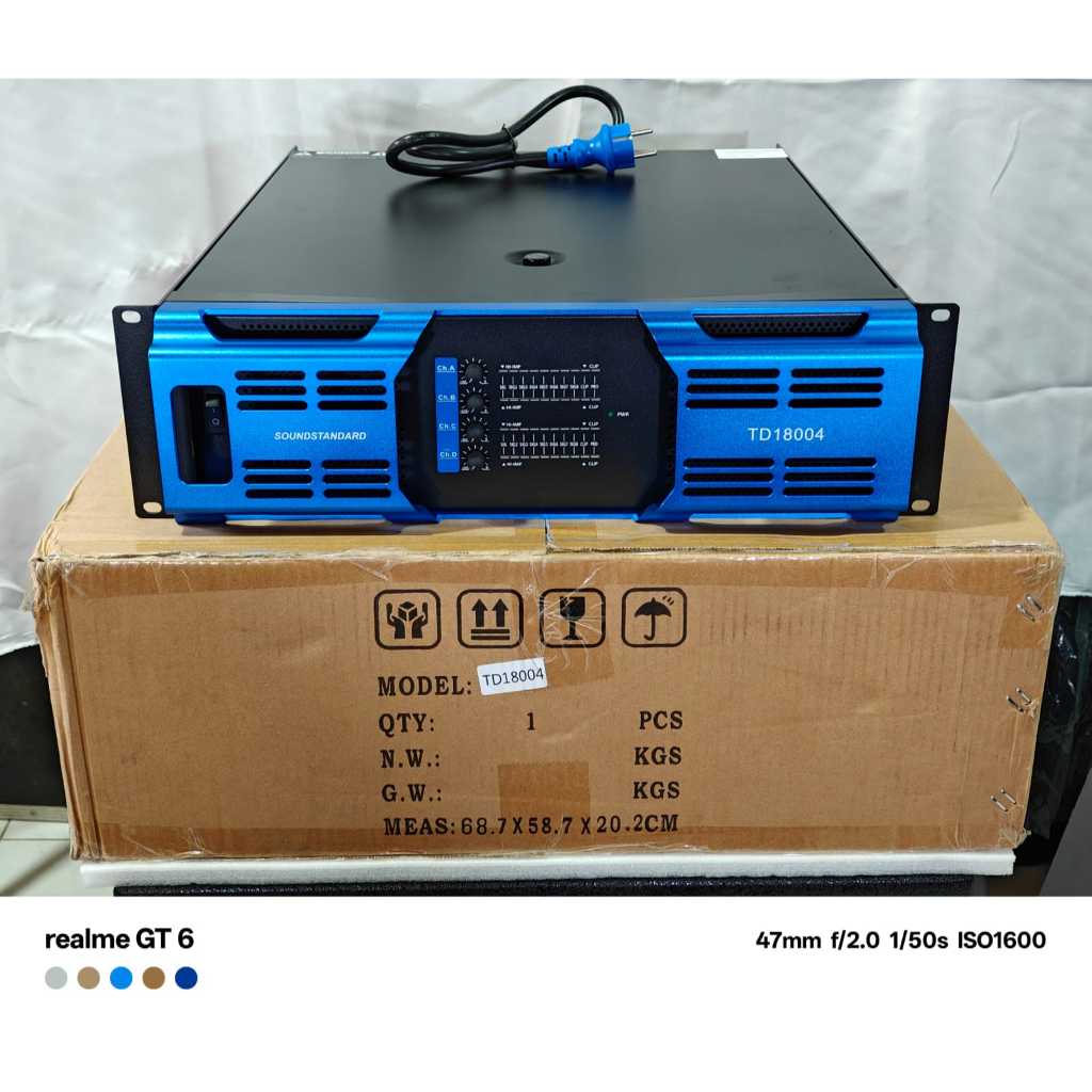 SOUNDSTANDARD TD18004 | TD 18004 Power Amplifier 4 Channel 4x1800 Watt