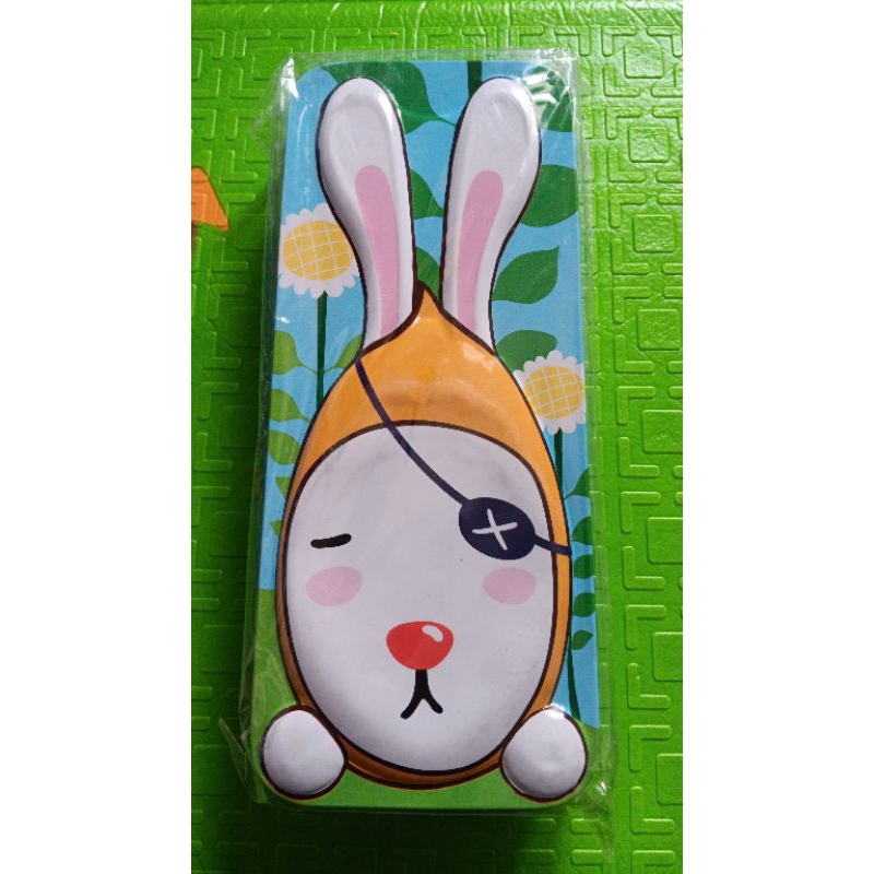 

tempat pensil