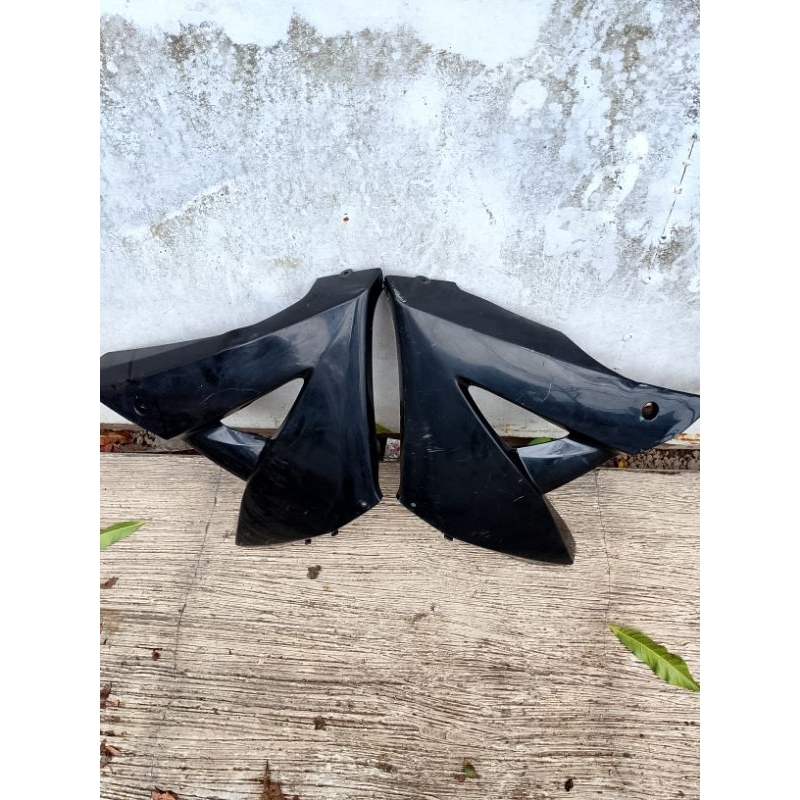 fairing bawah ninja rr new kiri kanan original bekas, fairing ninja rr new original copotan.