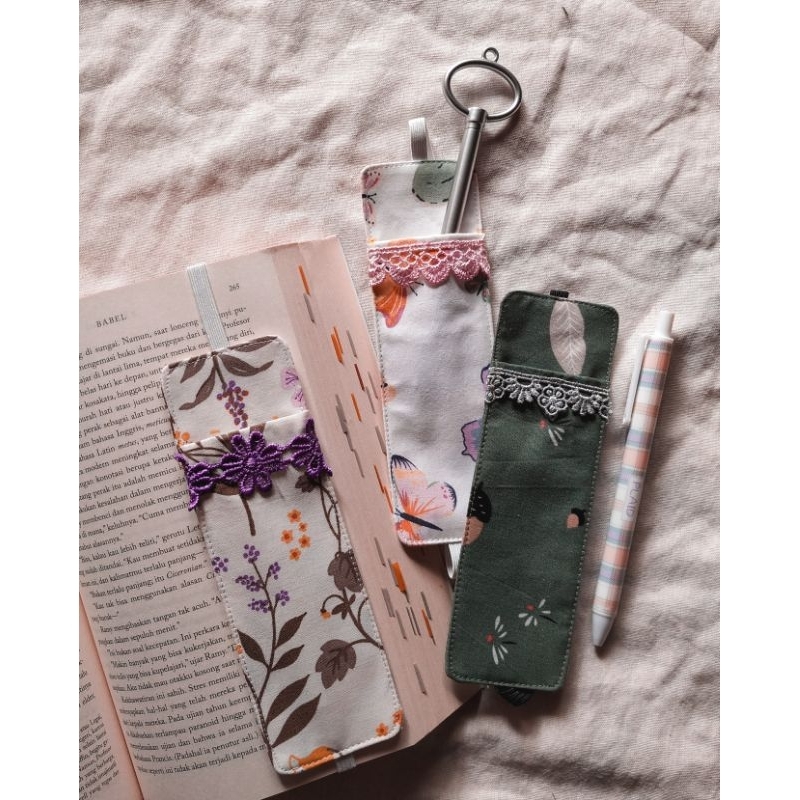 

Pen holder/ pen sleeve/ bookmark