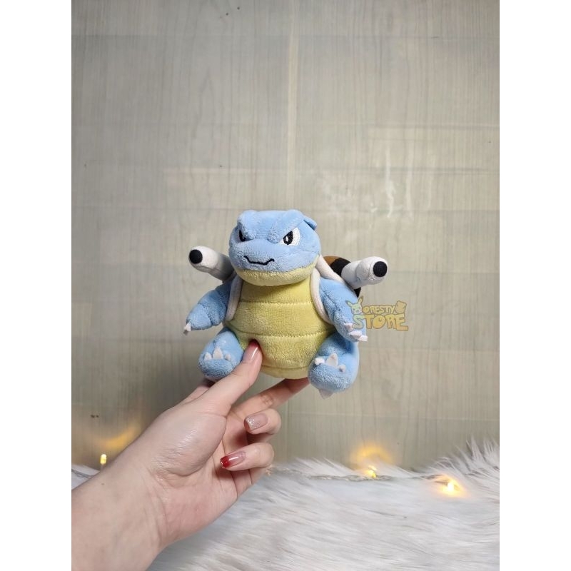 Boneka Pokemon Blastoise Sitting Cuties - Pokemon Center