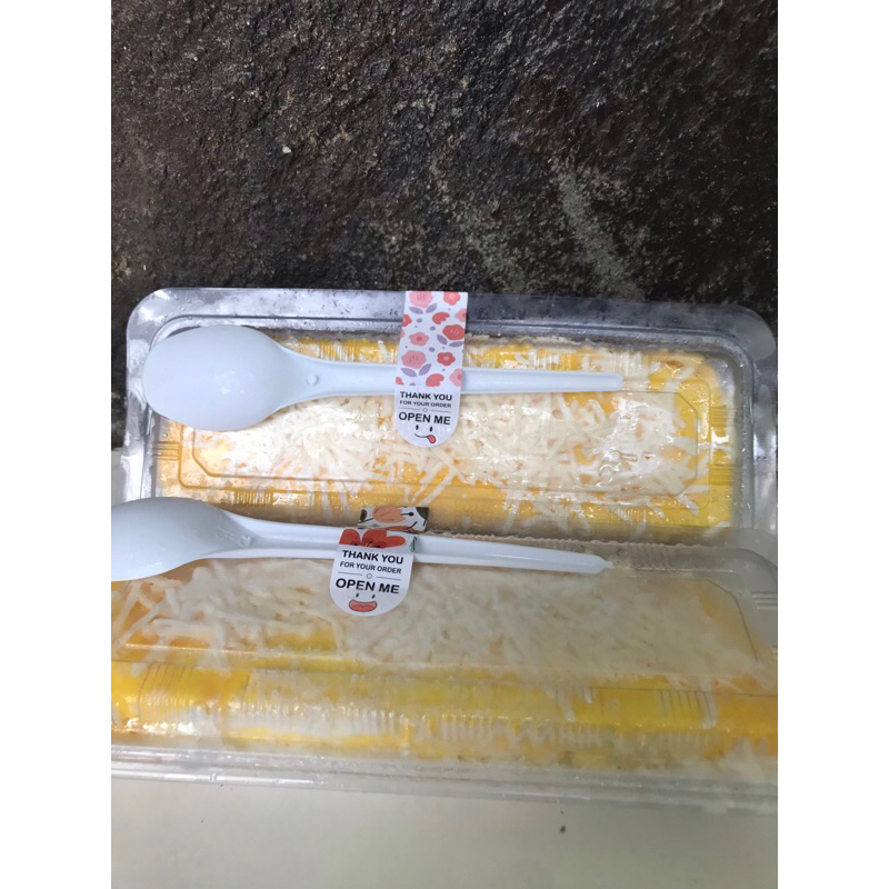 

pancake durian roll