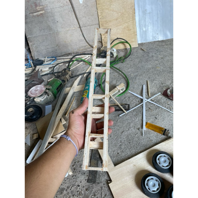 chasis miniatur /miniatur truk/truk oleng/miniatur