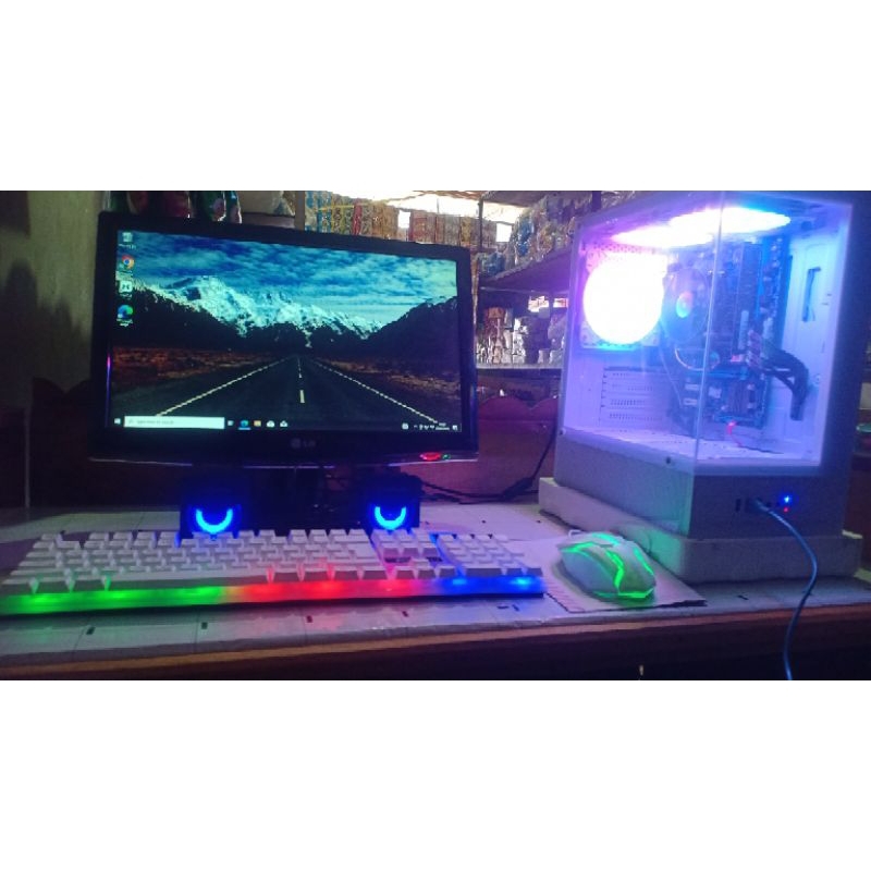 Komputer PC gaming rgb fullset siap pakai
