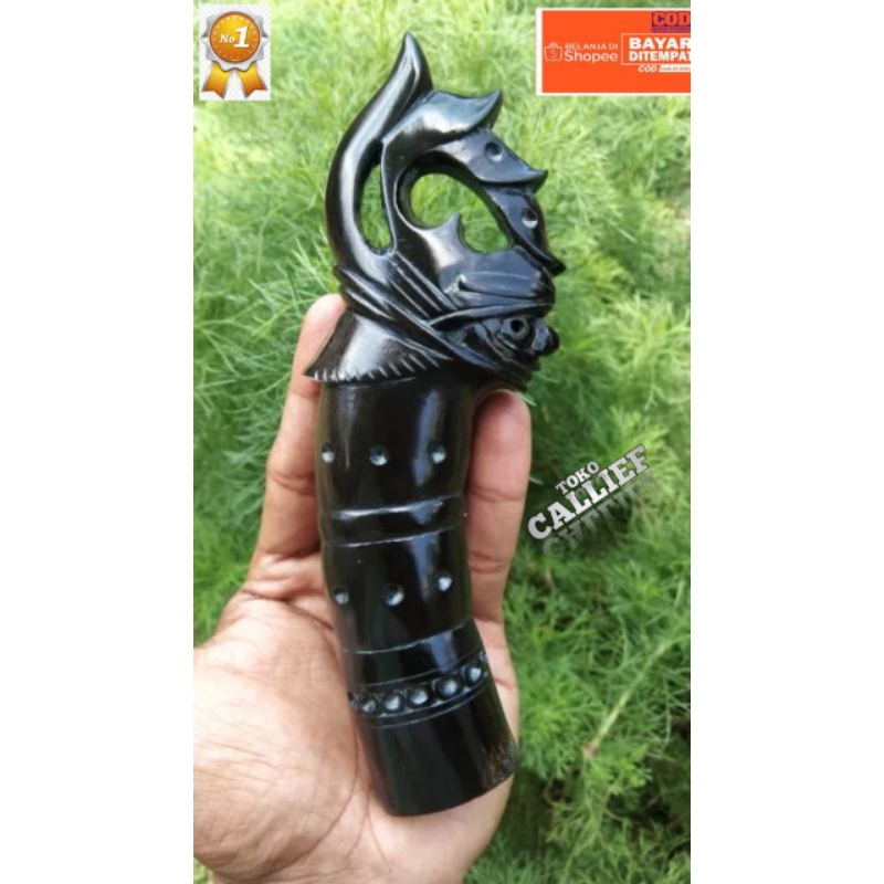 gagang golok bahan tanduk ukiran wayang golek
