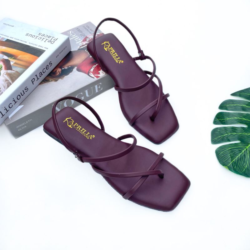 Aprilia sandal teplek wanita kekinian/flat sandal wanita slip on anti licin/sendal kasual wanita rem