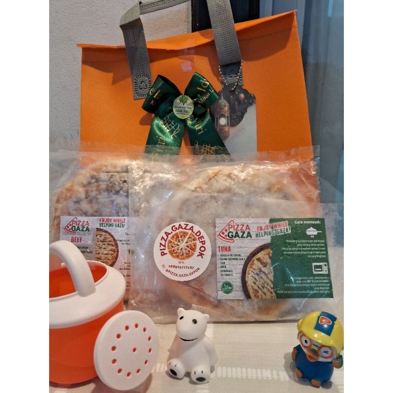 

Hampers Lebaran Pizza Gaza Paket Hemat Couple Petite