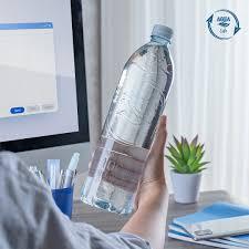 

Air Mineral dengan Struktur Super Halus, Diserap Tubuh Secara Sempurna, Memberi Energi Seharian