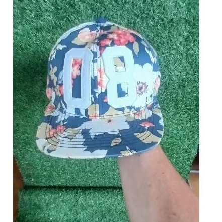 topi feltics full aop, dewasa,used