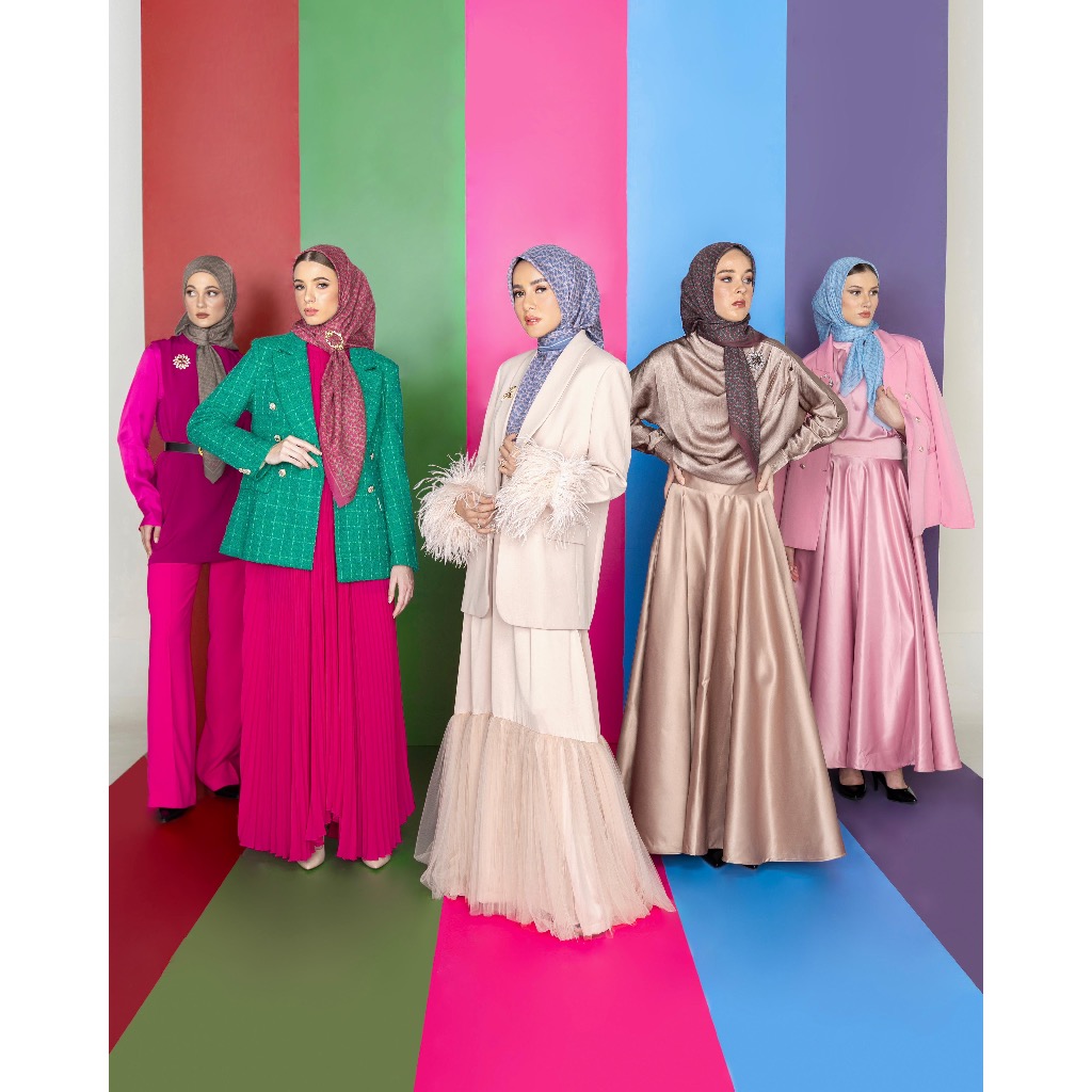Ayu by Ayu Lestari X Olla Ramlan - Autogram Series