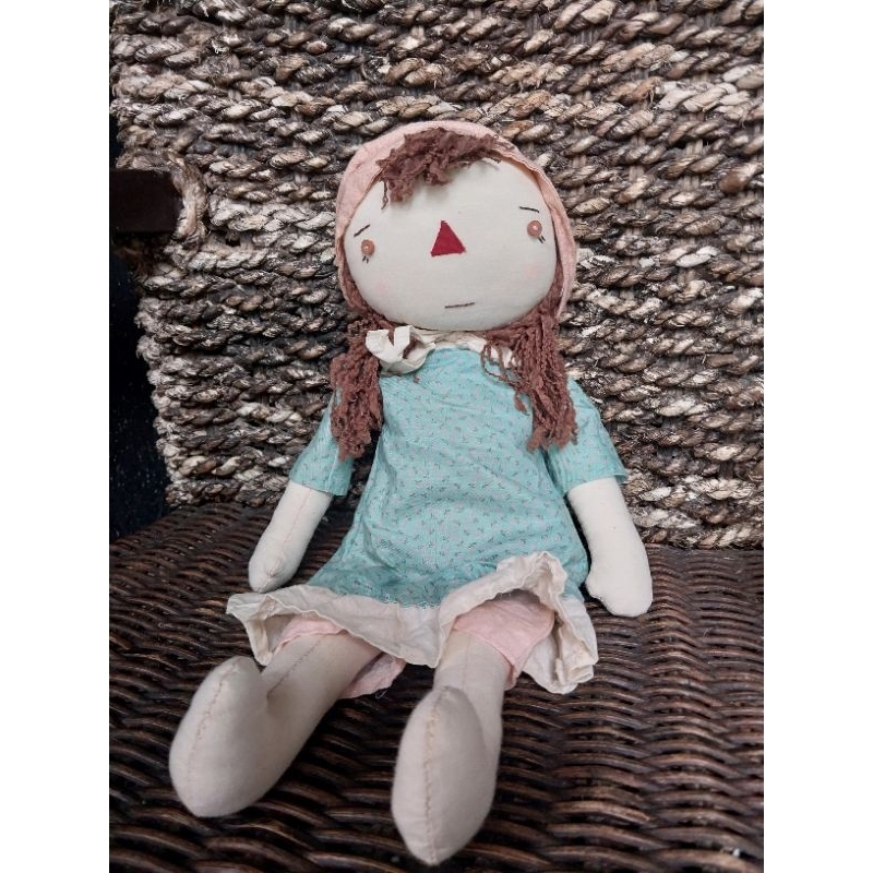 boneka cewek vintage raggedy annabelle