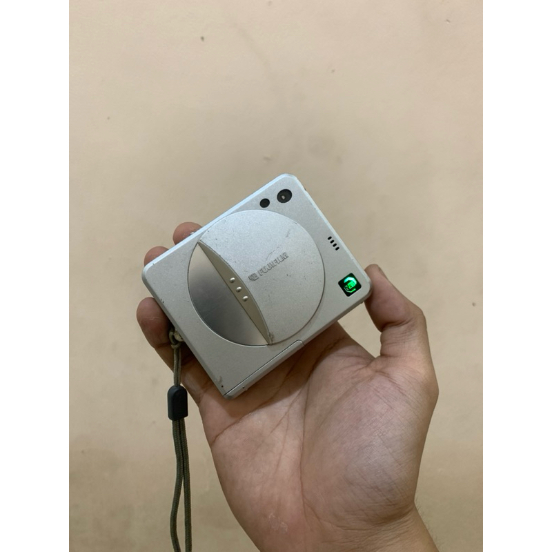 Digicam Fujifilm Finepix 50i [Bahan Service]