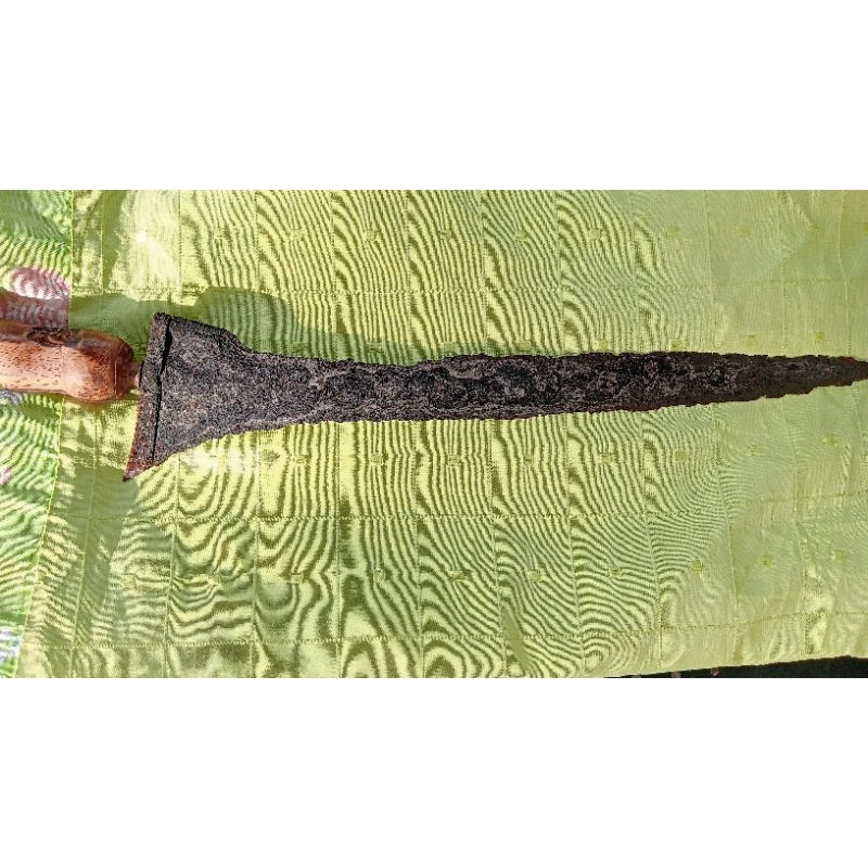 Melati Rinonce Temuan Sungai Brantas (Tangguh Majapahit Awal)