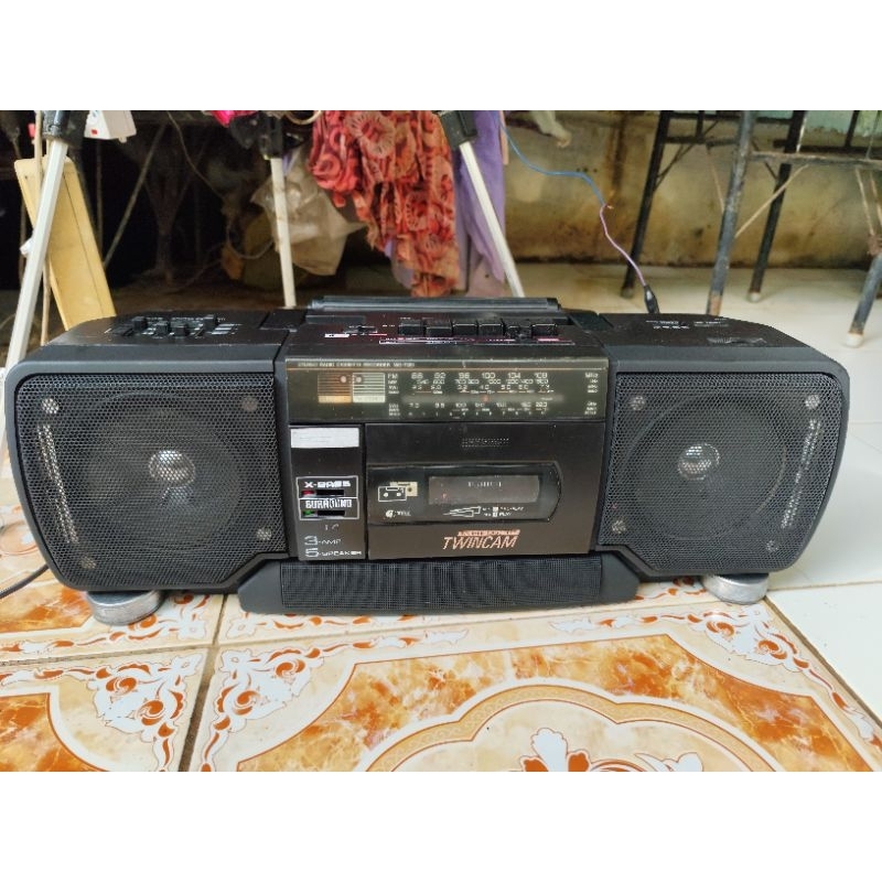 Radio Tipe Casset Grand Compo Sharp T351Z Antik langka mempesona suara menggelegar menawan hati