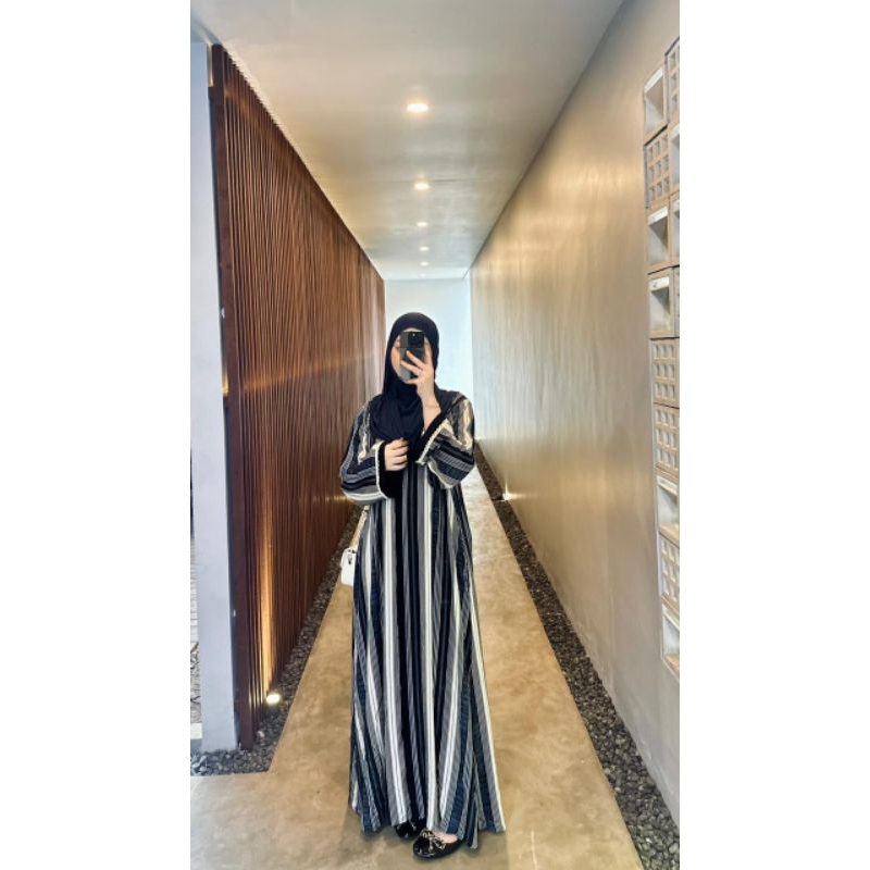 Abaya Daily Motif Luna dan Najma