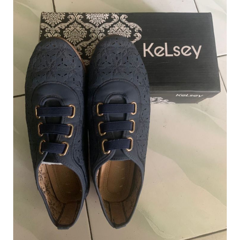 sepatu kelsey / sepatu fashion wanita
