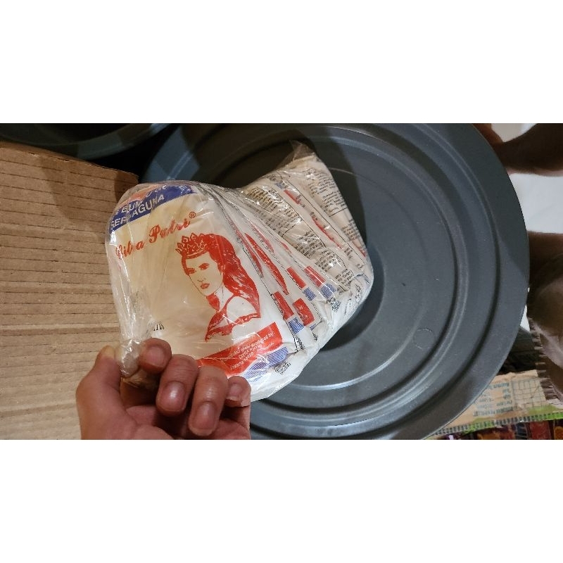 

Tepung serbaguna putri tepung kentucky cap putri