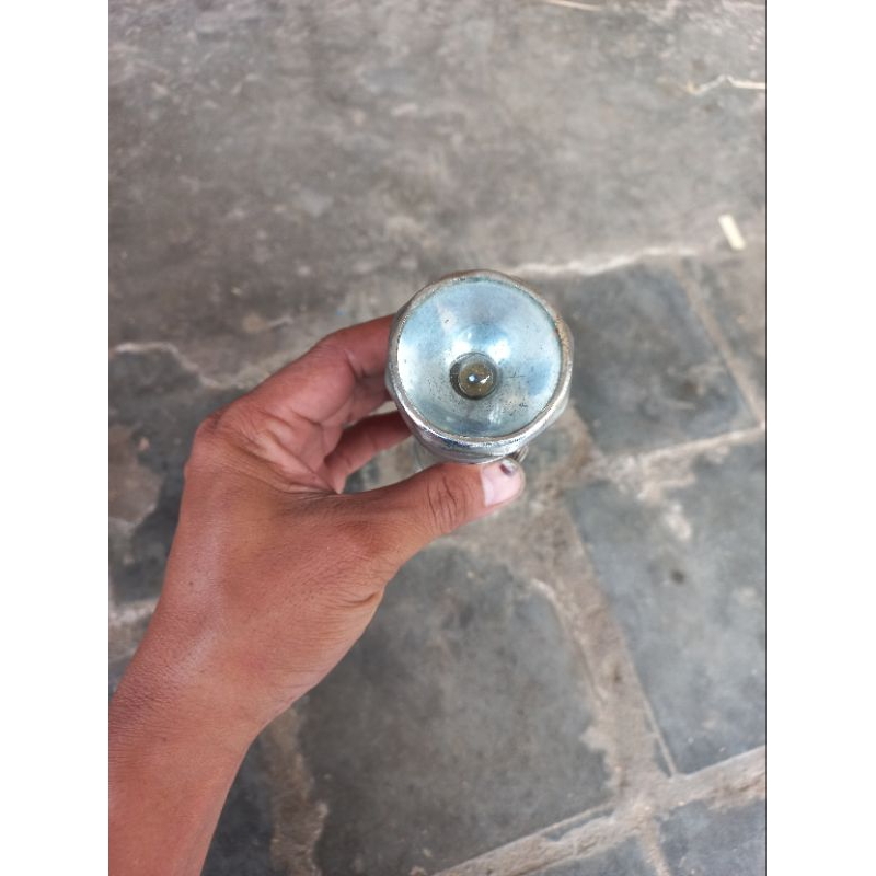 senter everady kuningan jadul pendek baterai 2 nyala