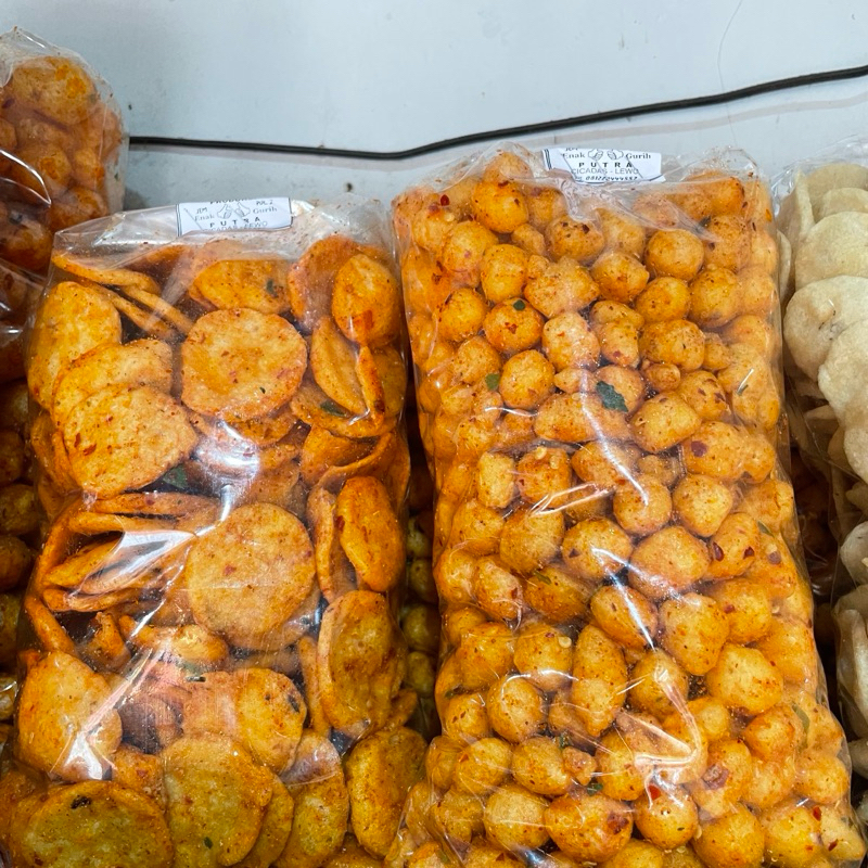 

ENDOG LEWO 1KG TEKSTUR KERAS MPLOD LEWO MALANGBONG
