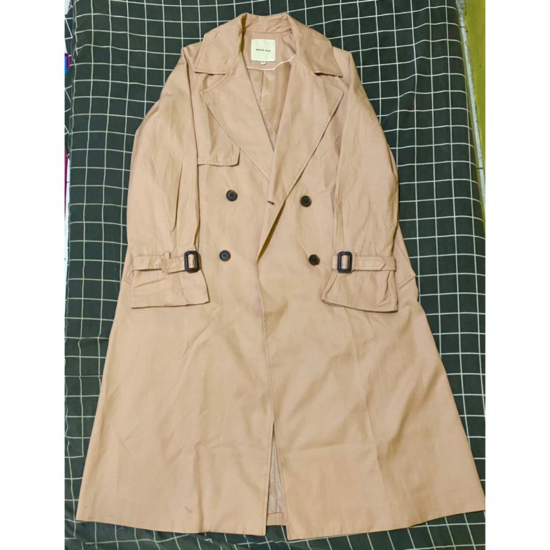 Coat Branded Bonnie Alex (warna pink) / Coat Branded (di store masih 5 jt an)