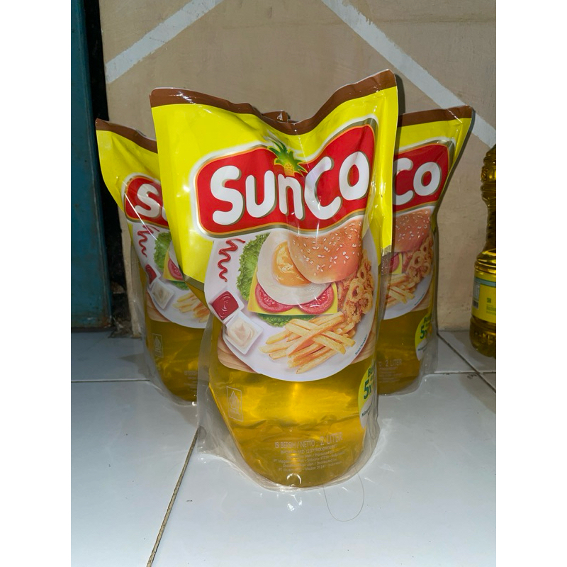 

Minyak goreng Sunco kemasan refill 2lt