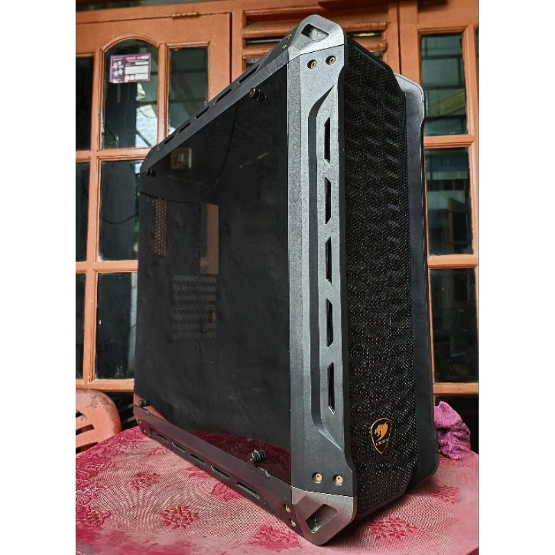 Casing PC Gaming Cougar Panzer S
