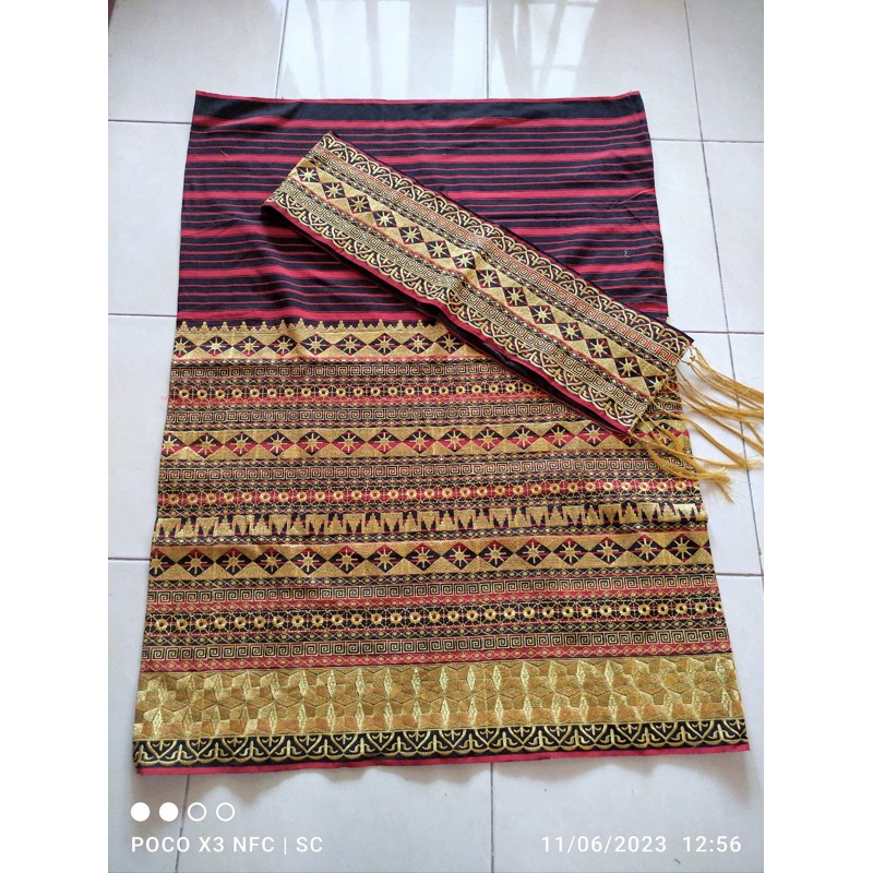 kain sarung tapis bordir tradisional lampung 009
