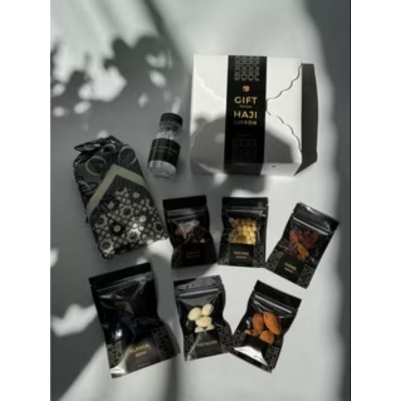 

PAKET QUBA | Paket Souvenir Hampers Gift Hadiah Oleh Oleh Haji dan Umroh