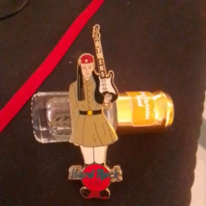 PIN HARD ROCK CAFE GREECE / YUNANI