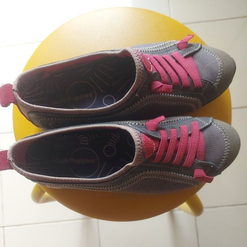 SEPATU HUSH PUPPIES PRELOVED