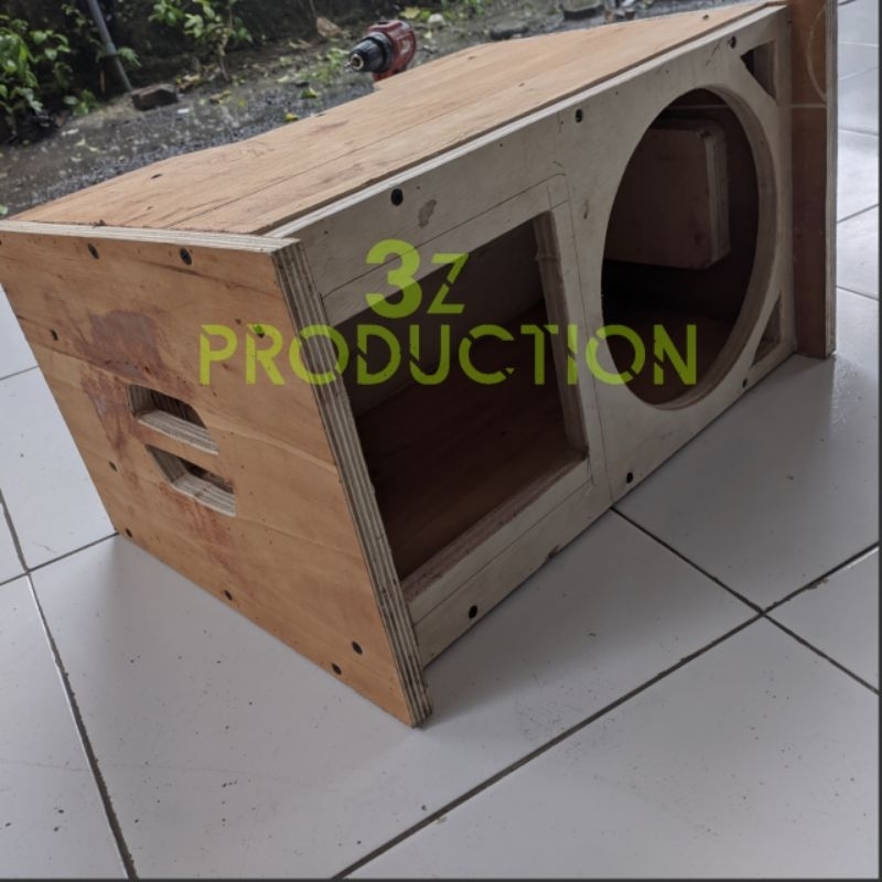 Box linearray 8 inch single