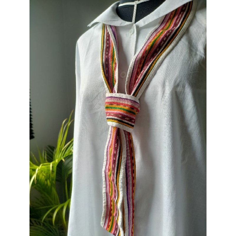 Kemeja / Atasan Katun Polos Putih Kombinasi Tenun Ikat NTT