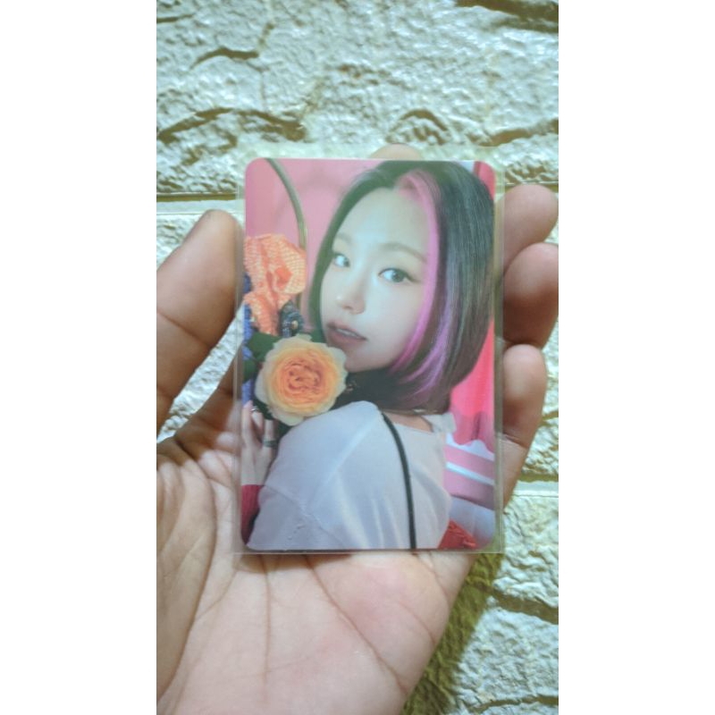 Photocard itzy yeji crazy in love