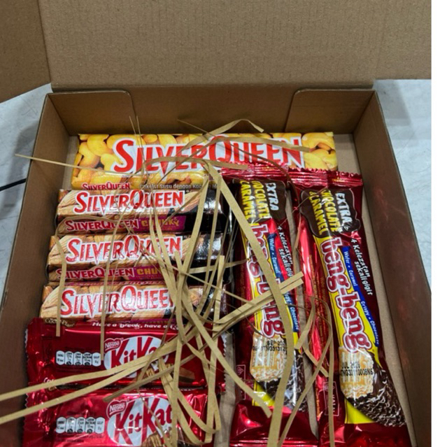 

hampers coklat valentine beng beng silverqueen kitkat chunky ulang tahun wisuda gift