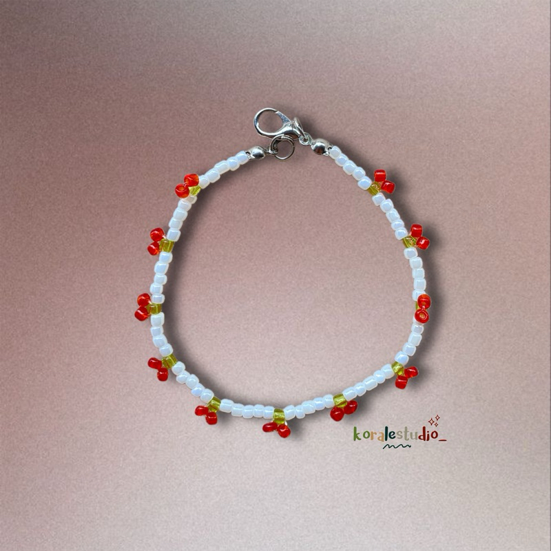 Cherry beads bracelet