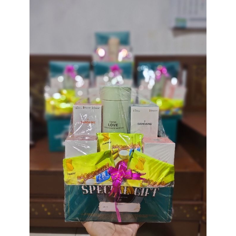

PARCEL LEBARAN TEH DANDANG SPECIAL GIFT