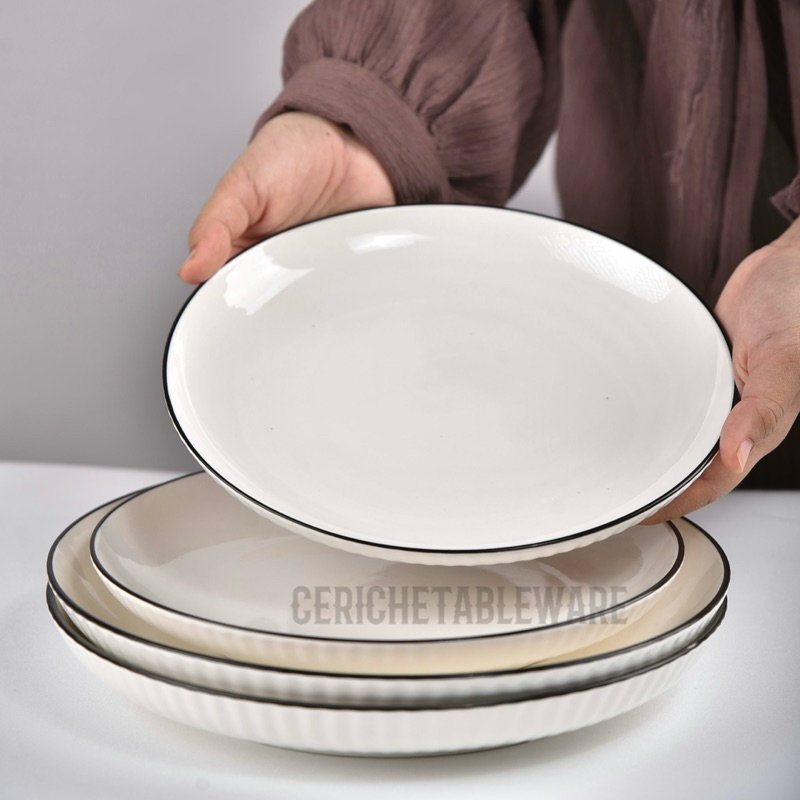 Ceriche Alma Plate Porcelain Ceramic / Piring Cafe Cantik / Piring Aesthetic / Aesthetic Plate / Pir