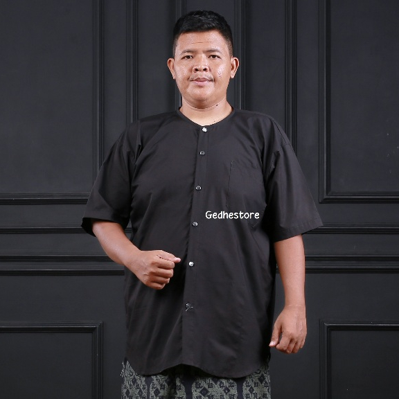 Baju Koko Pria Jumbo Lengan Pendek