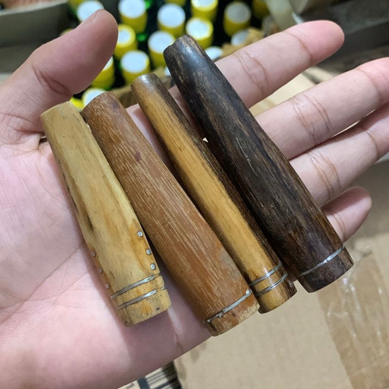 Once pipa rokok gaharu/  Kayu fukah