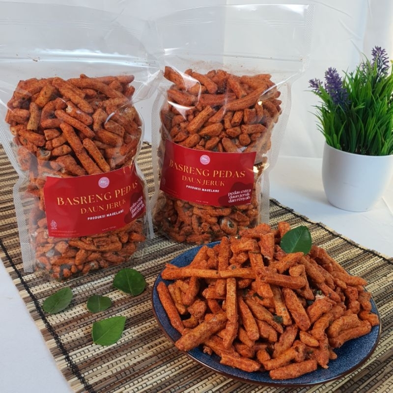 

Basreng Pedas Daun Jeruk 500gram