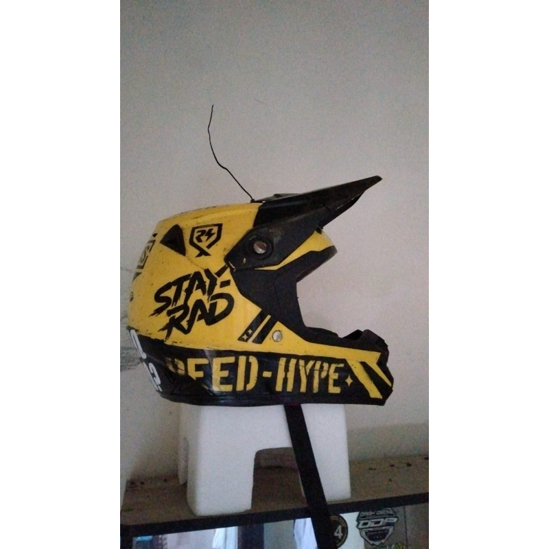 helm RSV Orca second original Size L Yellow Cross