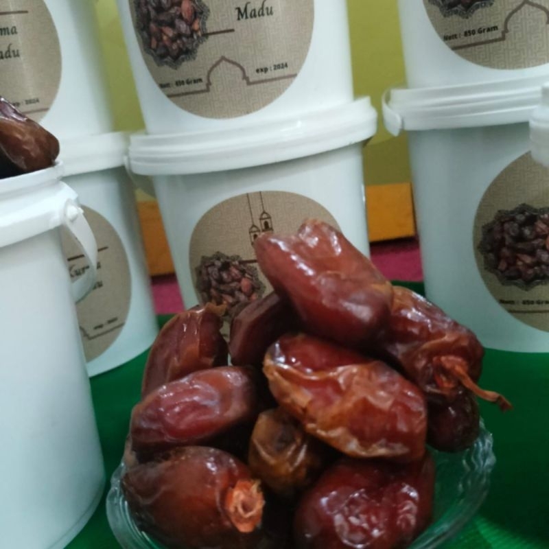 

kurma madu Madinah 500gram