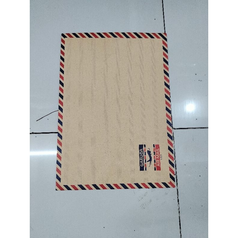 

Amplop Coklat Tali 310 ( f4 ) 1 pak isi 10 pc