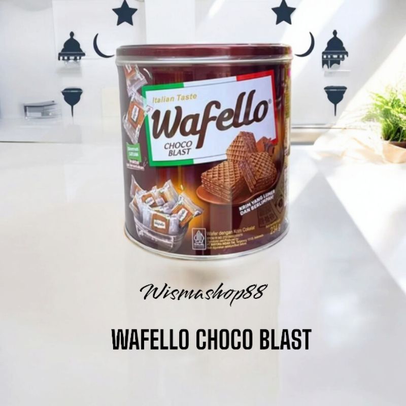 

WAFER WAFELLO CHOCO BLAST KEMASAN KALENG 234 GRAM / KUE LEBARAN / WAFER / BISKUIT