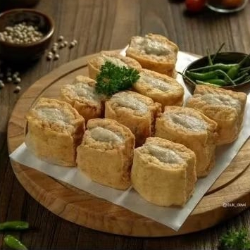 

*TAHU BAKSO*Tahu isi bakso sapiIsi 10Bisa goreng/kukus/kuah *Harga Rp15.000/bks*