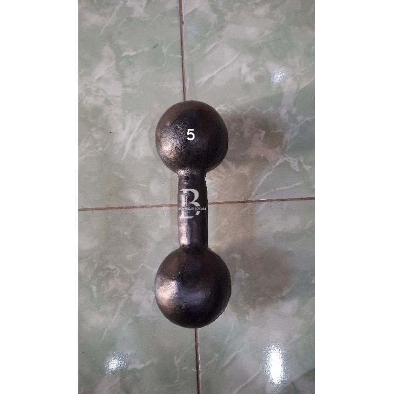 barbel / dumbel 5kg bahan besi cor