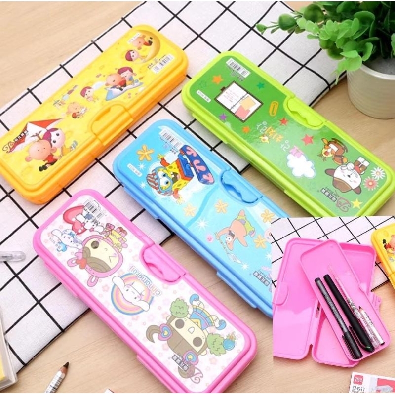 

TEMPAT PENSIL PLASTIK 2 SUSUN / PENCIL CASE KARAKTER
