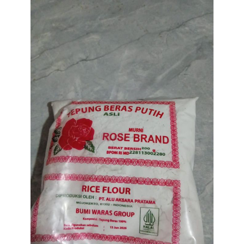 

Tepung beras Rose brand